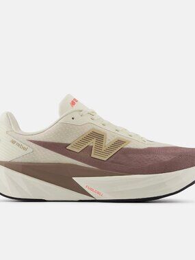 New Balance Rebel v5 Women's 8.5M New In Box